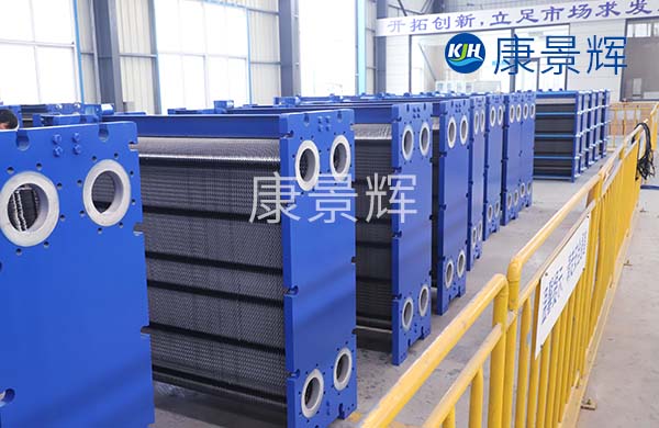 板式蒸汽換熱器在維護(hù)和清潔方面有哪些注意事項(xiàng)？